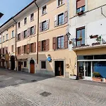 Gemhouse Rubino Garda * Gargnano